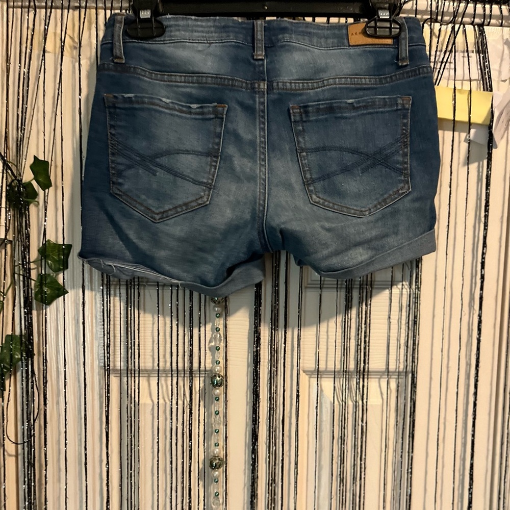JEAN SHORTS - Picture 2 of 2